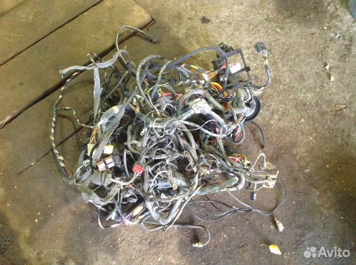 Проводка вся Рено Симбол 1.4 16кл