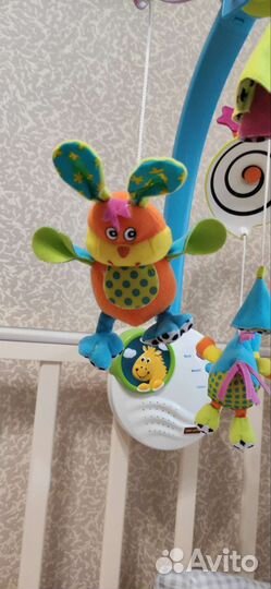 Tiny Love Музыкальный мобиль Классический