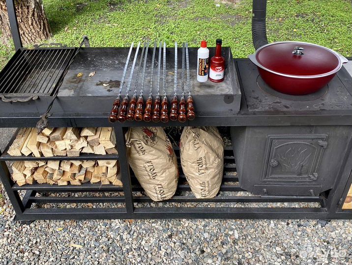 Мангал с крышей и печкой для казана