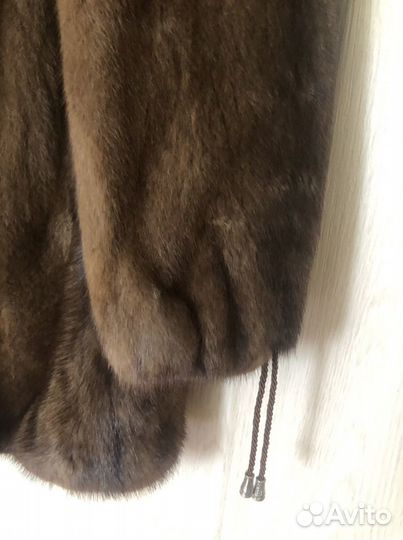 Норковый полушубок с капюшоном 50 размер