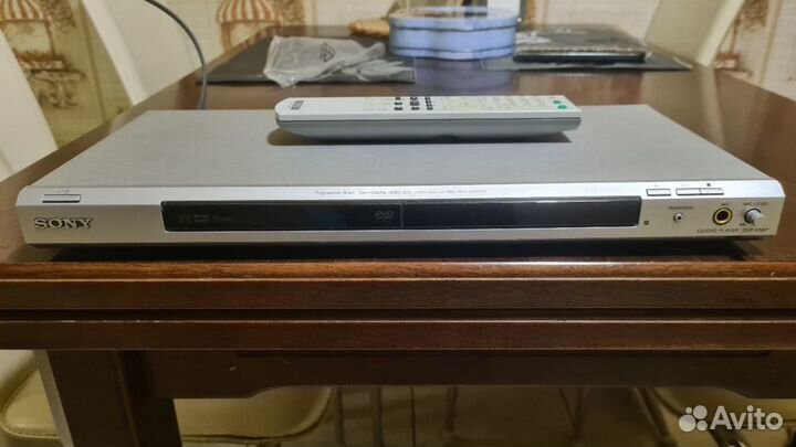 DVD плеер sony DVP-K56P