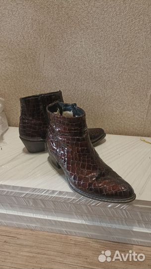 Ботинки женские 40 размер