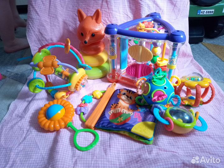 Развивающие игрушки