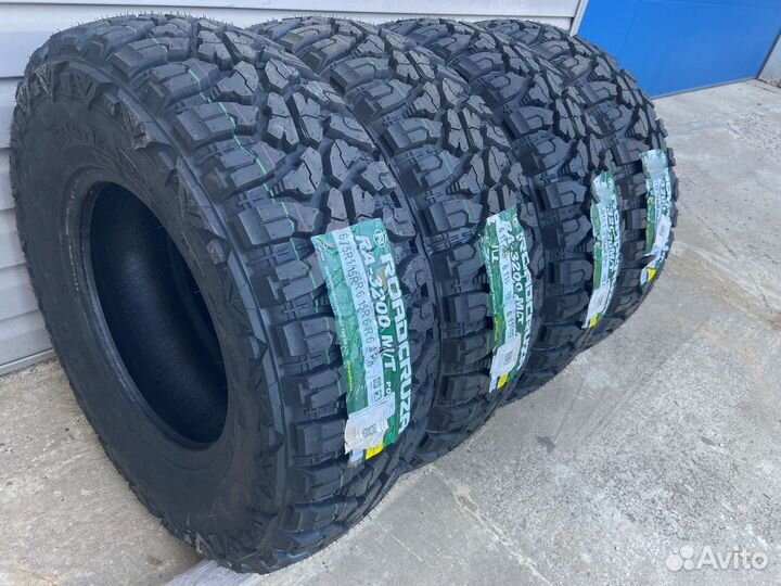 Roadcruza RA3200 M/T 205/70 R15 96T
