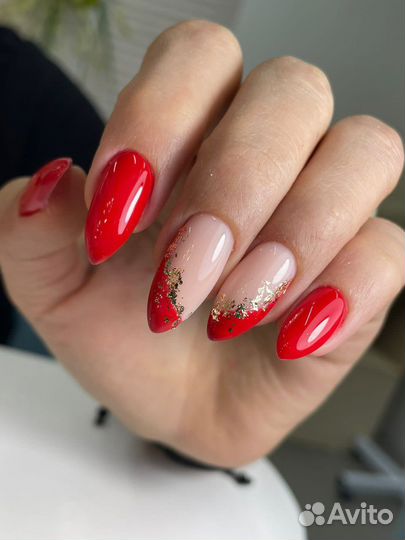 Маникюр, педикюр, наращивание ногтей