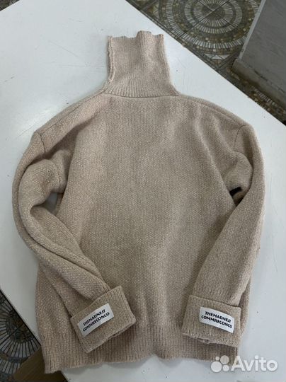 Свитер женский