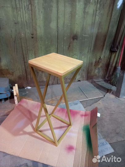 Подставка для цветов