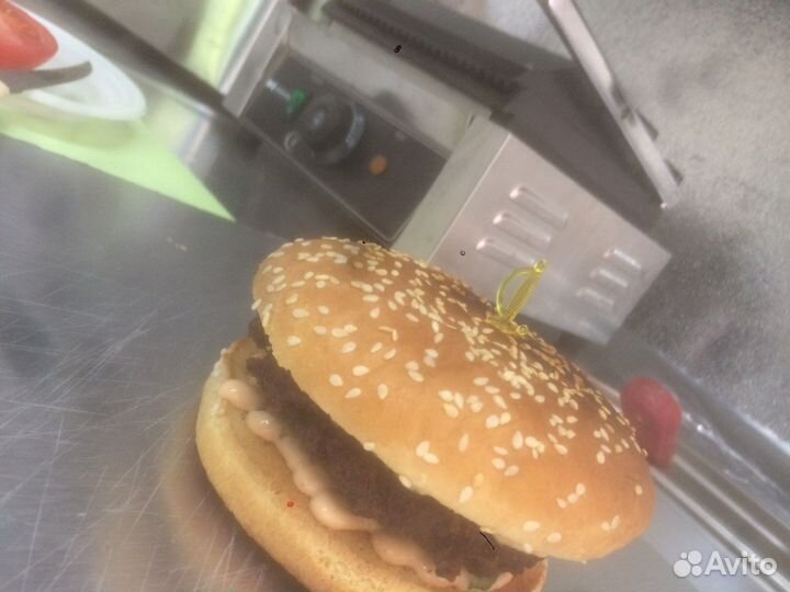 Фудтрак торговый прицеп готовый бизнес на колесах