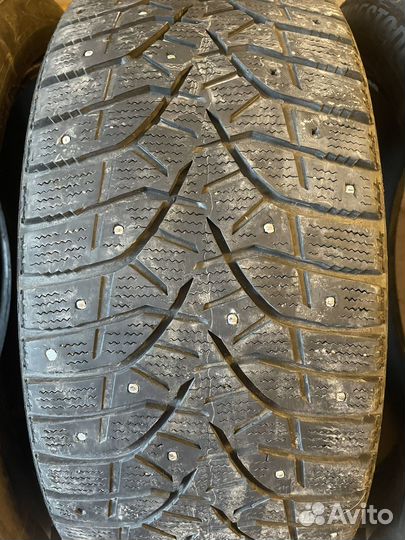 Bridgestone Blizzak Spike-02 245/45 R19