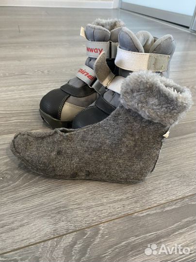 Лыжные ботинки 30-31