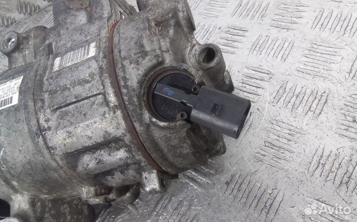 Компрессор кондиционера Audi A6 4G/C7 2012