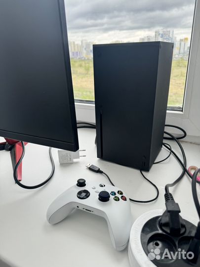 Xbox Series X 2 геймпада