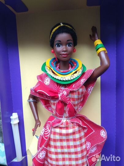 Барби Kenyan; French