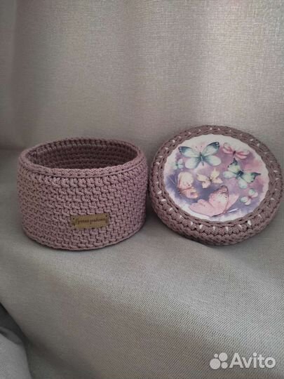 Шкатулка вязаная