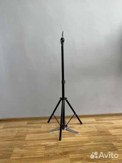 Штатив напольный для учебной головы
