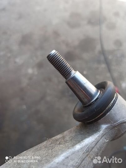 Рычаг передний нижний левый audi