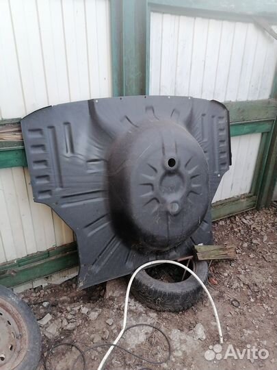 Задний поддон