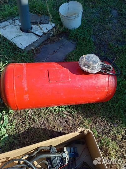 Газовый баллон для установки в машину 80 литров