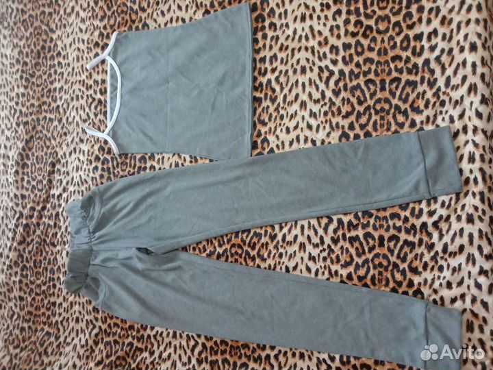 Вещи женские пакетом 46 р