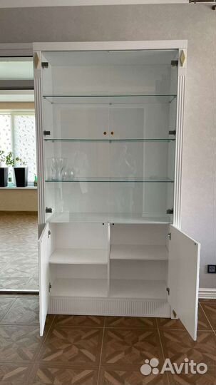 Буфеты и серванты