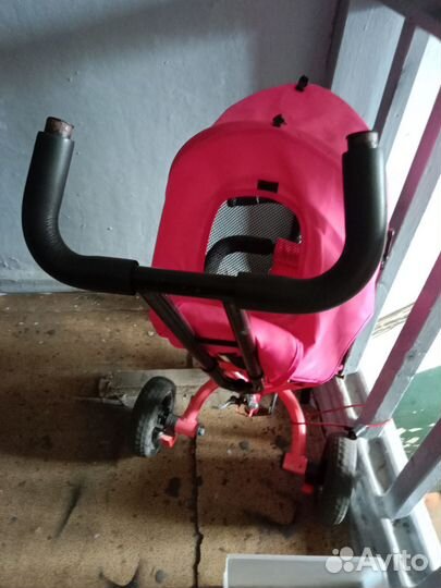 Детский трехколесный велосипед