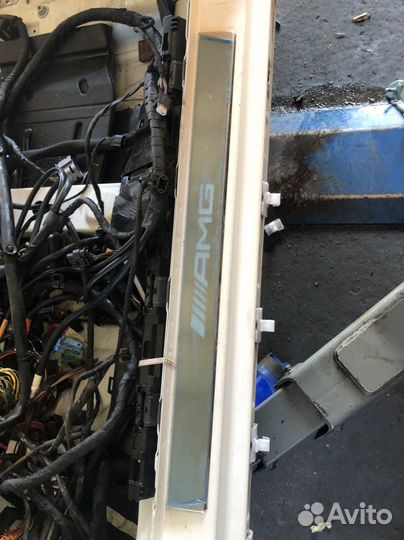 Пороги с подсветкой Mercedes CLS c218 w212