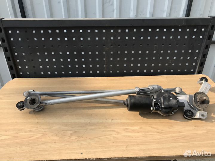 Механизм стеклоочистителя Infiniti QX56