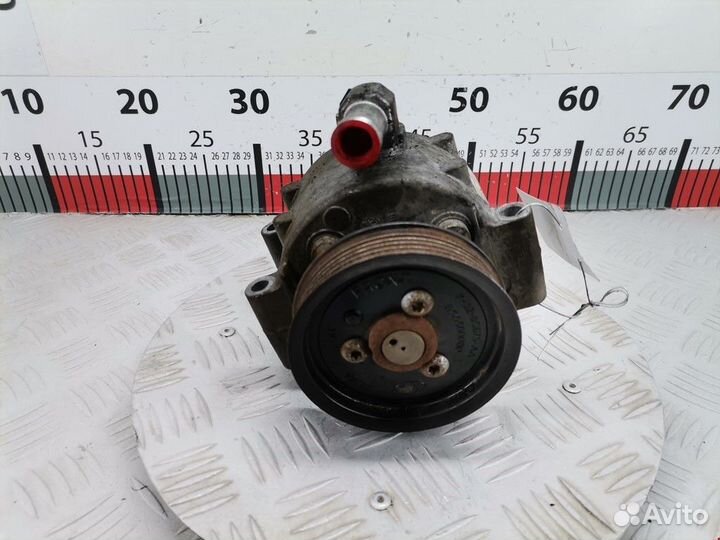 Насос гидроусилителя руля Land Rover RVB500060