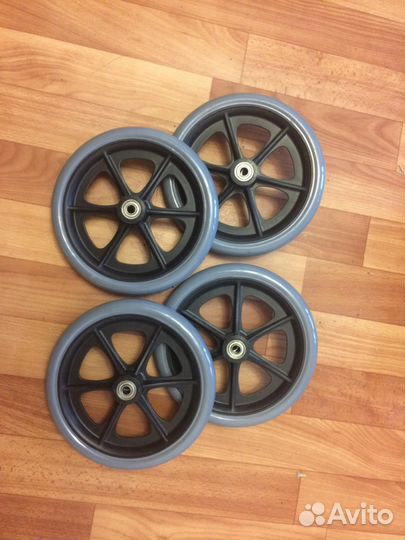 Колёса для инвалидных колясок,роллаторов 200x30