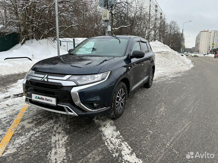 Mitsubishi Outlander 2.0 CVT, 2019, 45 000 км