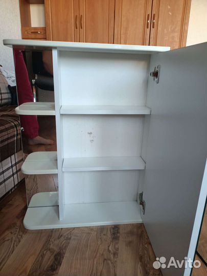 Зеркало шкаф в ванную