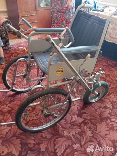 Инвалидная коляска складная бу