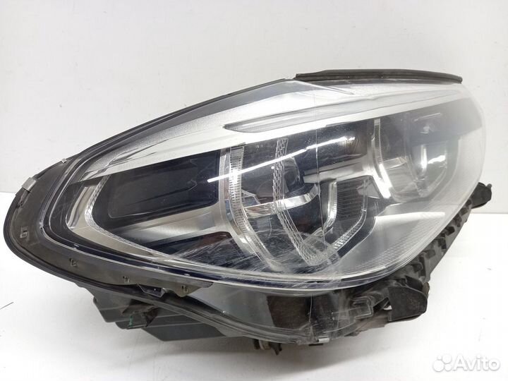 BMW g01 X3 g02 X4 (c 17) фара правая
