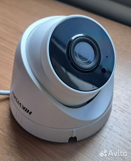 Купольная IP-камера Hikvision