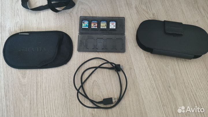 Sony ps Vita, более 70 игр