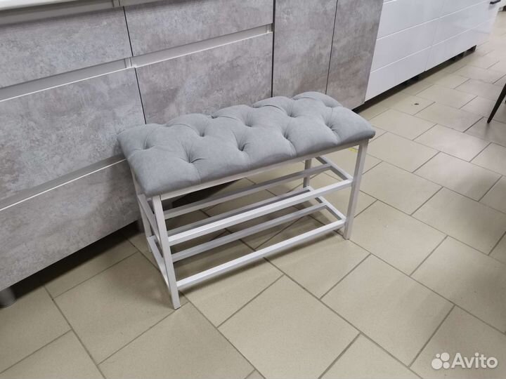 Обувница с мягким сиденьем