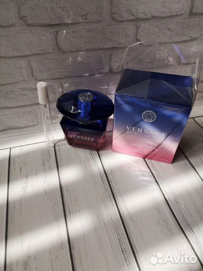 Versace Bright Crystal и J'ose Eisenberg