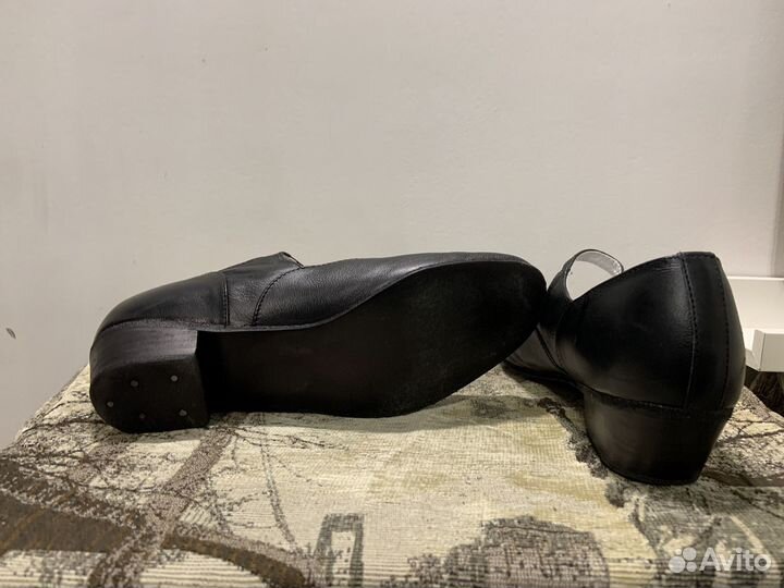 Туфли для народных танцев 