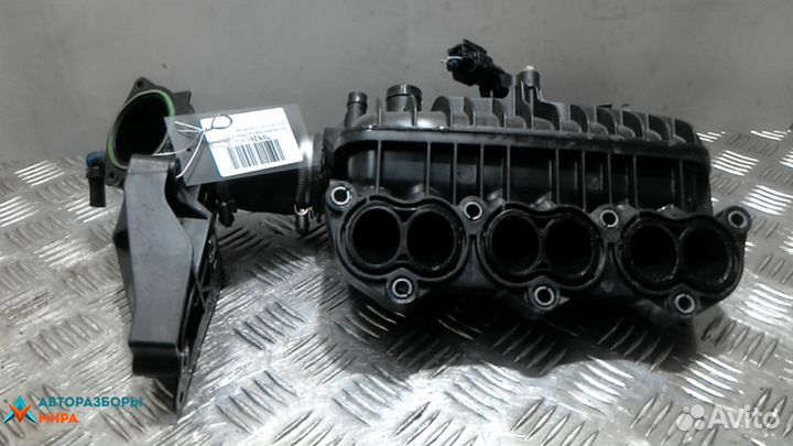 Коллектор впускной Ford Focus 3 2012