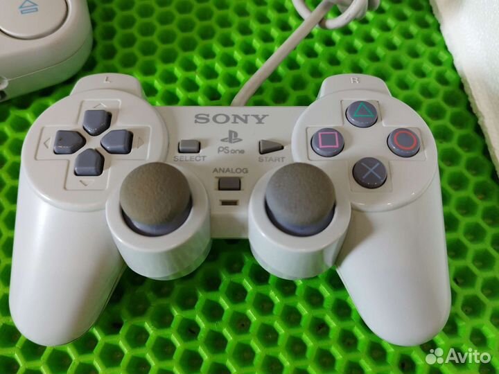Sony PS1 One в Коробке + 2 Геймпада + 30 Дисков