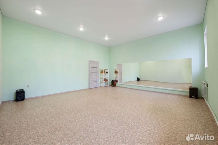 Аренда фитнес зала, йога студия почасовая