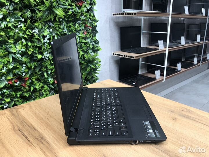 15.6 Lenovo/Intel 2840/8Gb/SSD128