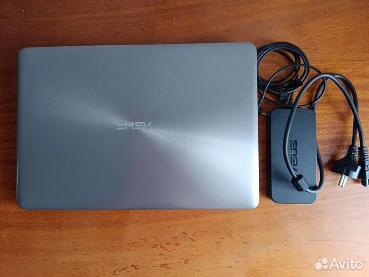 Игровой Asus 17