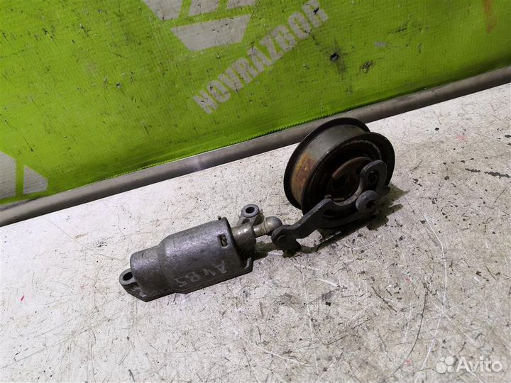 Натяжитель ремня Ауди А4 Б5