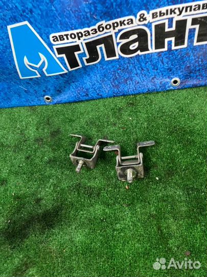 Петля крышки багажника Nissan Note E11 CR14DE 2007