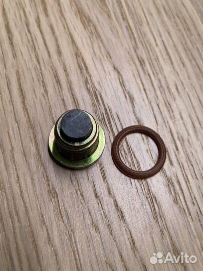 Пробка слива картера резьбовая масляная