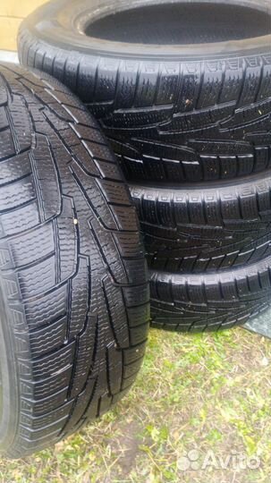 Kumho I'Zen KW31 235/65 R17 108R