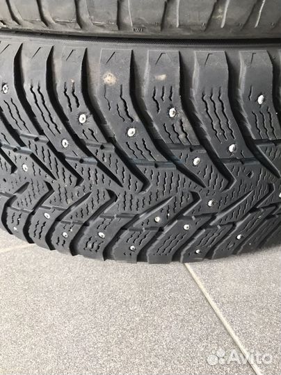 Nokian Tyres Hakkapeliitta 8 SUV 235/55 R17 103T