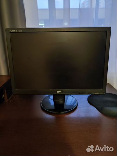 Монитор LG flatron