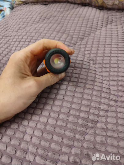 Портативная блютуз колонка-фонарик